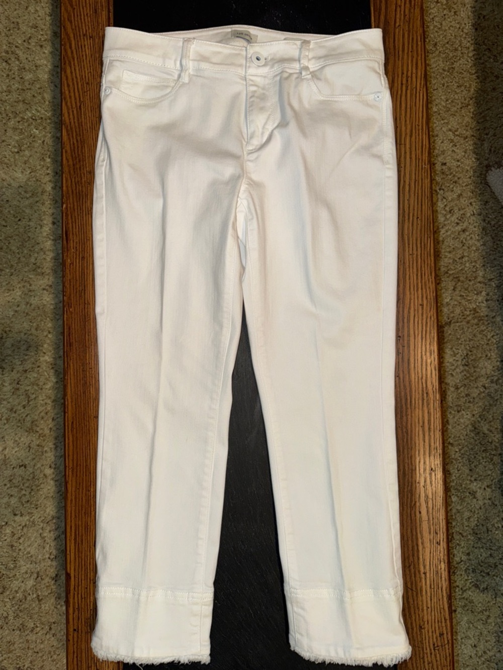 J. Jill White Cropped Jeans with Raw Hem size 4